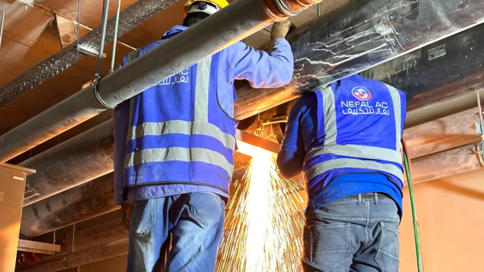 On-site cutting and fixing of steel supports