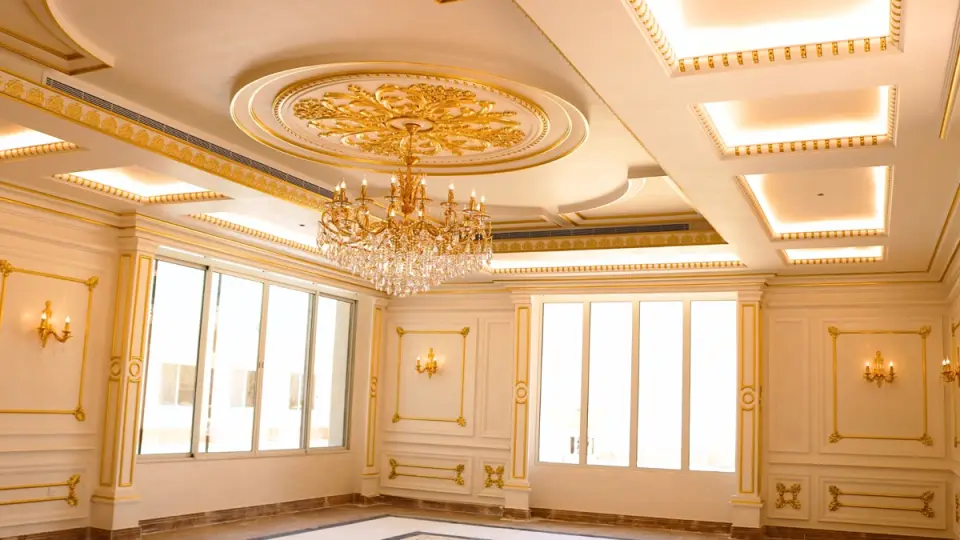 Luxury majlis with fully concealed ceiling outlets